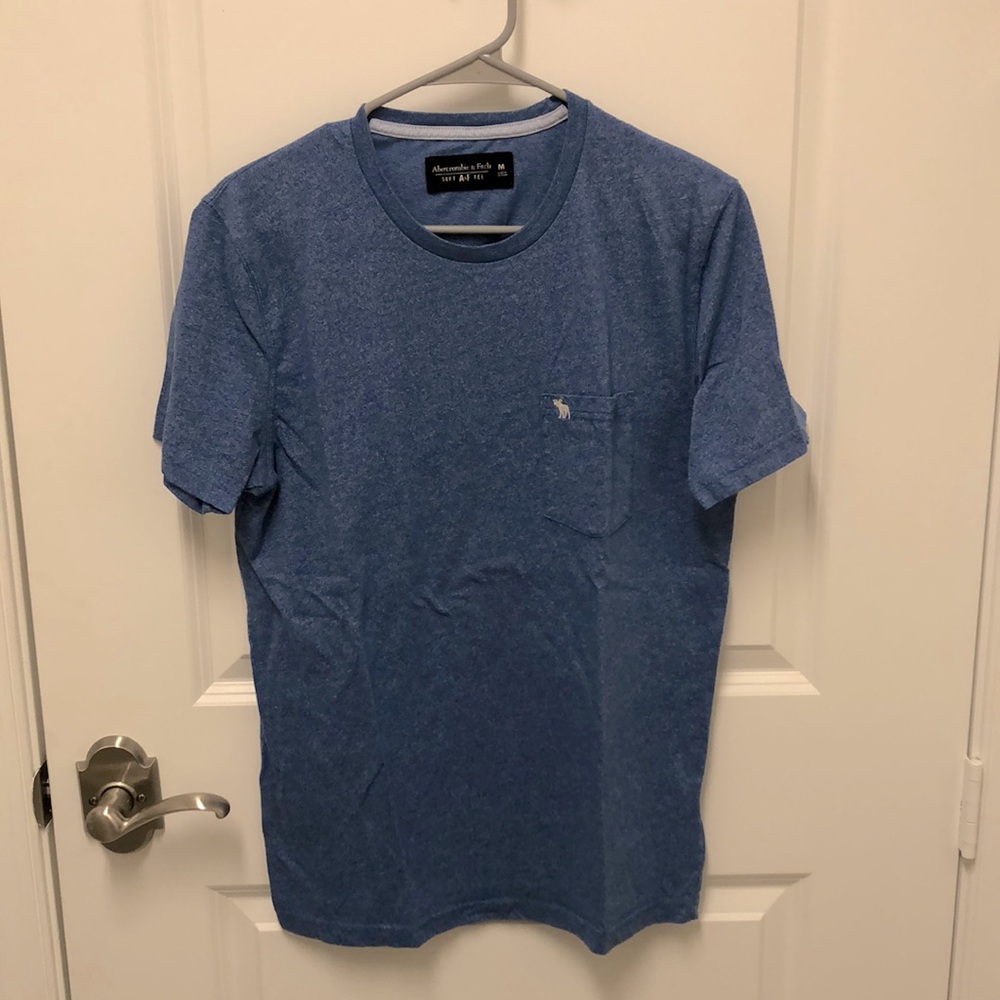 Light Blue Men’s Abercrombie Soft T-Shirt